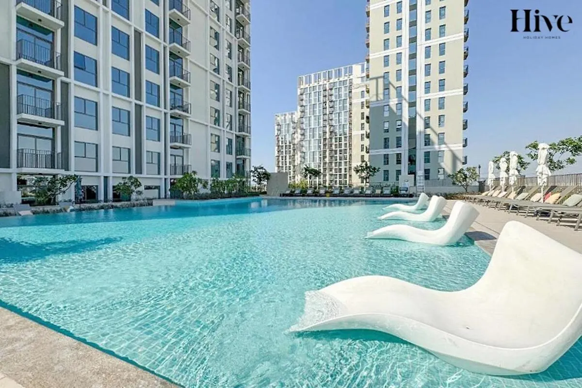Stunning 1 Bed In Dubai Hills Apartment 0*,
